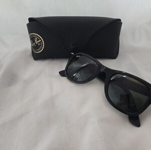 RAY BAN RB2140 901 50-22 3N SHINY BLACK G15 CRYSTAL LENS WAYFARER SUNGLASSES.